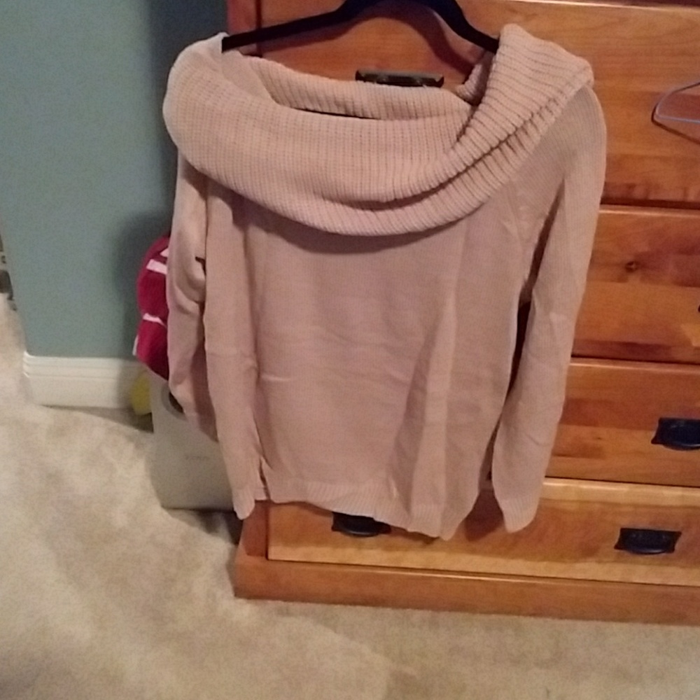 Sweater - Picture 2 of 2